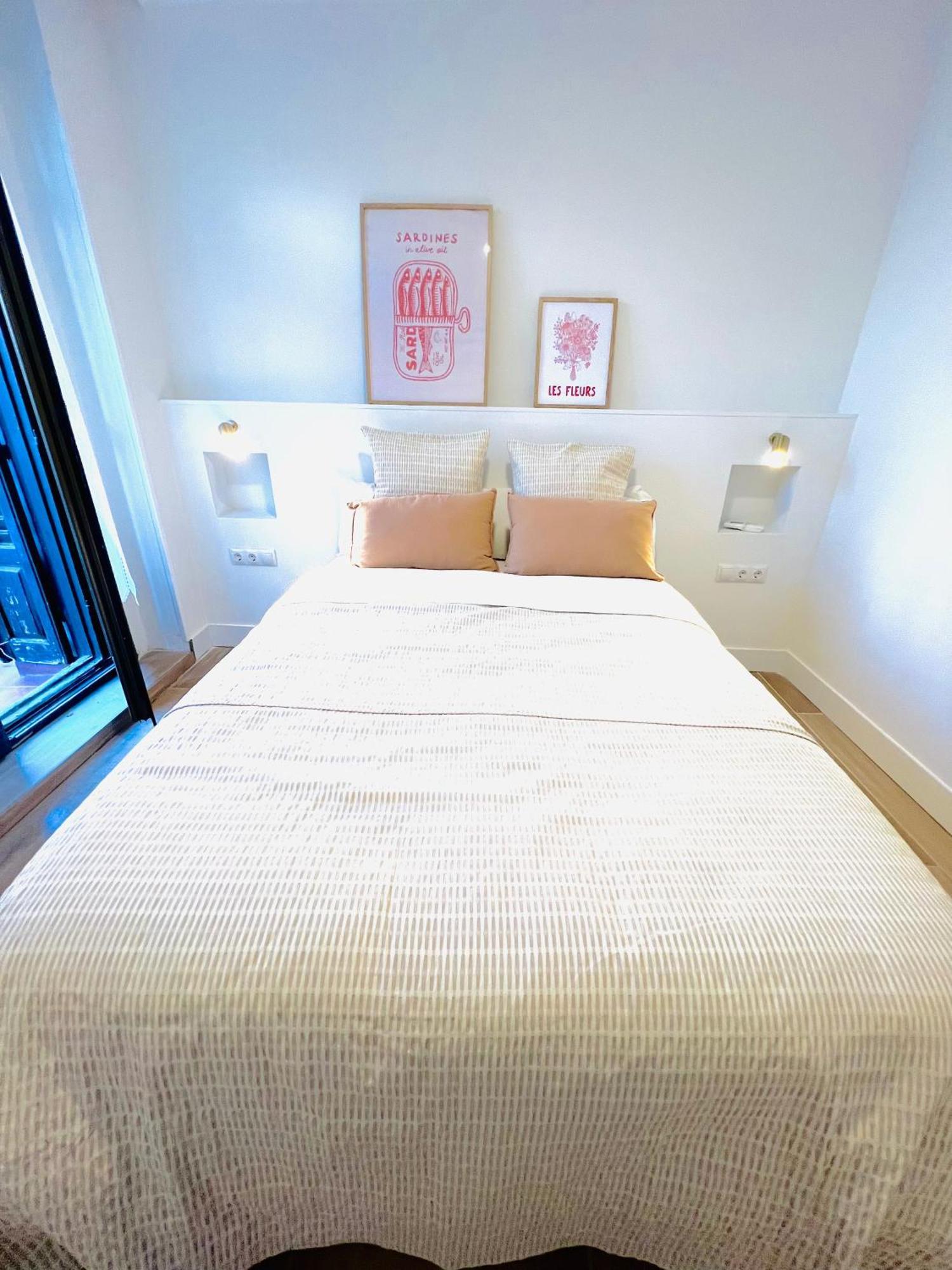 Albergue Miguel Angel Madrid Buitenkant foto