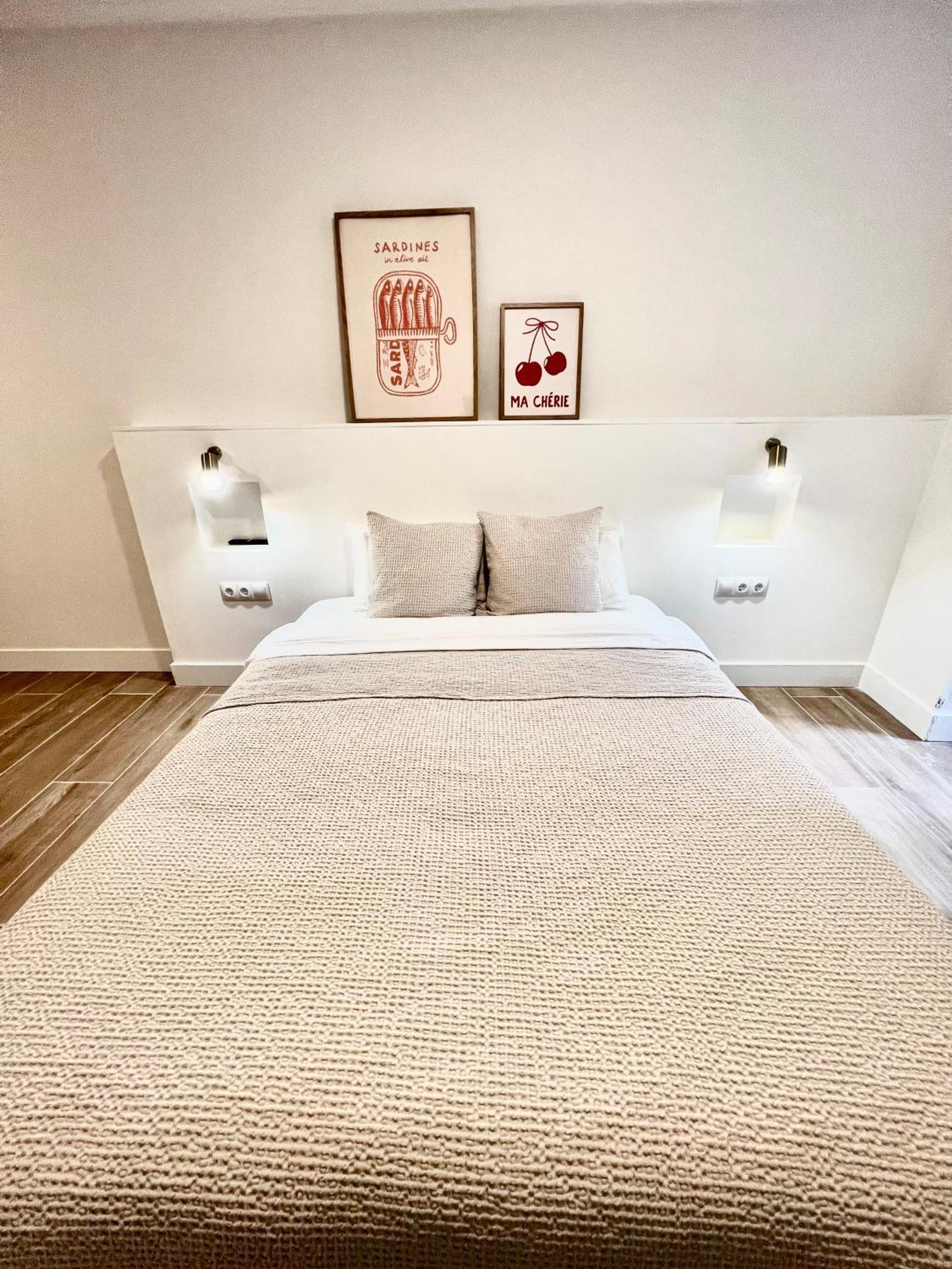 Albergue Miguel Angel Madrid Buitenkant foto